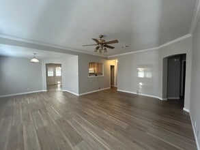 Building Photo - 7711 Wexford Grove