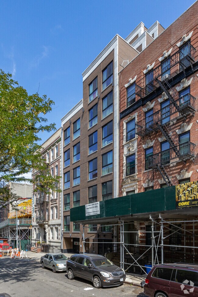 Building Photo - 517 W 134th St