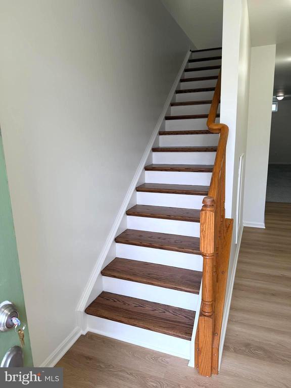 Building Photo - 388 Starkey's Landing