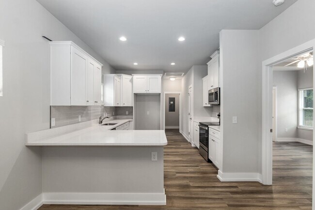 Foto del edificio - Charming 3-Bed, 2-Bath Home with Fenced Yard – Available 7/13/26!