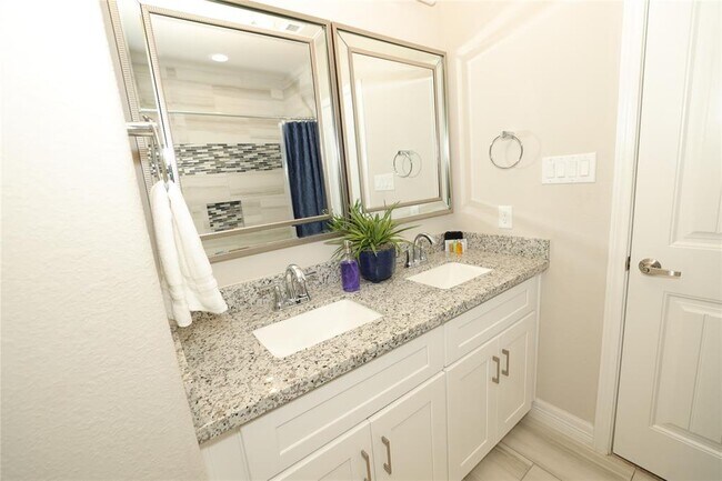 Foto del edificio - 3144 Southmore Blvd