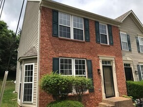 Building Photo - 5170 Hickory Hollow Pkwy