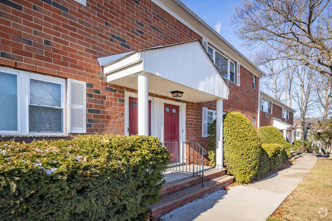 Entrance - The Mountain Club at Morris Plains