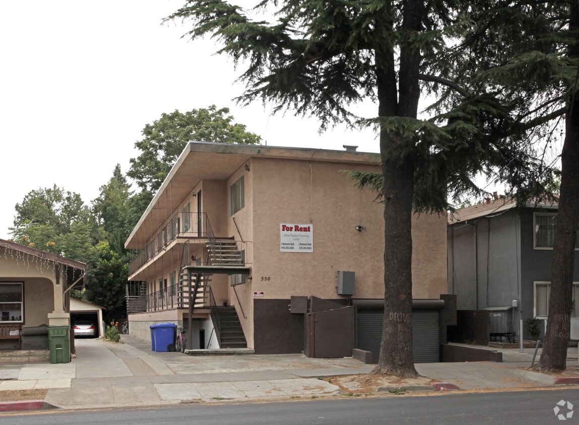 Primary Photo - 550 S 11th St