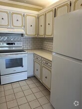 Building Photo - 17051 NE 35th Ave