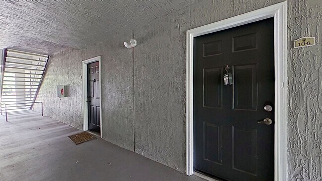 Foto del edificio - Stunning 2Bedroom Condo at VIlla San Marco!