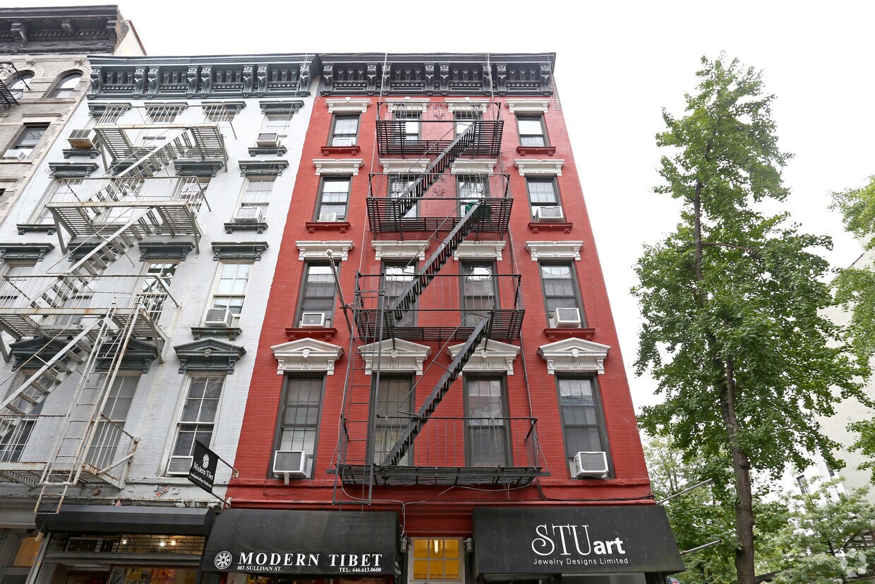 Building Photo - 103 Sullivan St