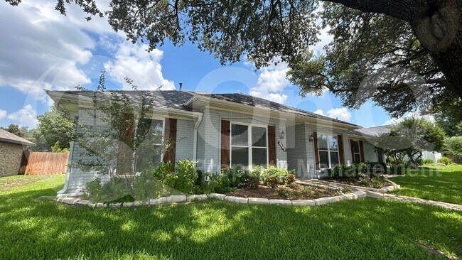 Foto del edificio - 4405 Blystone Ln