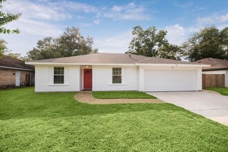 Building Photo - 23103 Berry Pine Dr