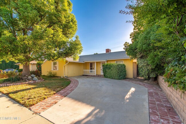 Foto del edificio - 7909 Shoshone Ave