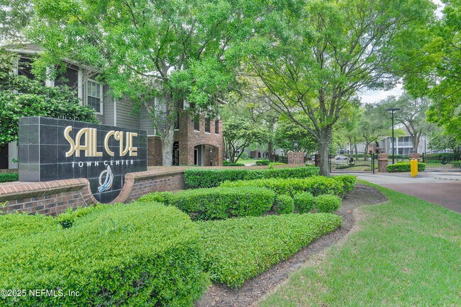 Foto del edificio - 10000 Gate Pkwy