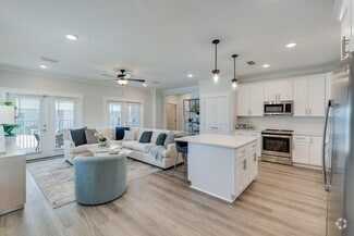 Building Photo - 100 Beach Dr