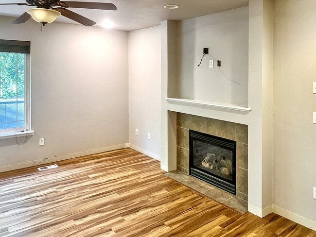Building Photo - 20780 Icefall Dr
