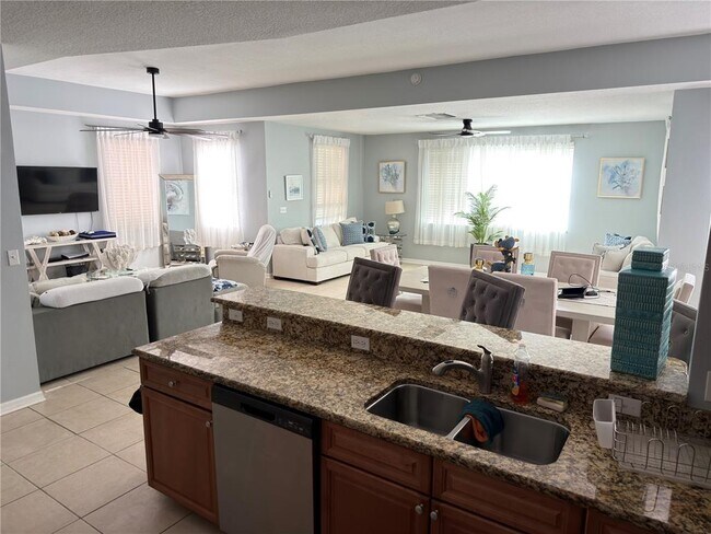 Foto del edificio - 612 Wells Ct