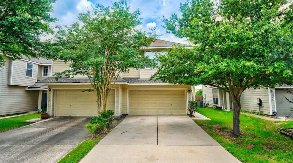 Foto principal - 8743 Thistlemoor Ln