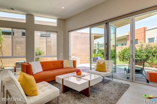 Foto del edificio - 3 br, 3 bath House - 4229 Indigo St