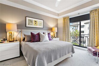 Building Photo - 1030 3rd Ave S