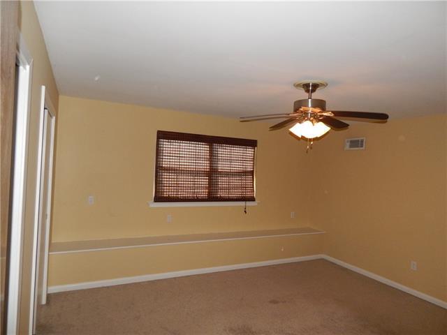 Primary Photo - 5209 Ithaca St