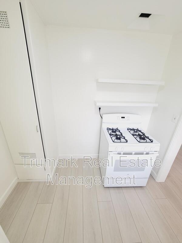 Foto del edificio - 2317 Merton Ave