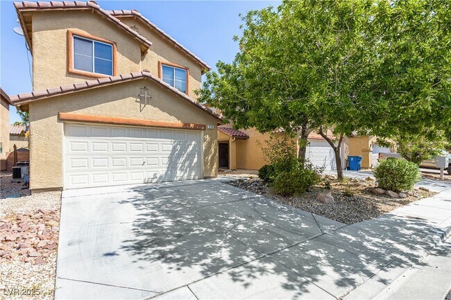 Building Photo - 218 Lantana Breeze Dr
