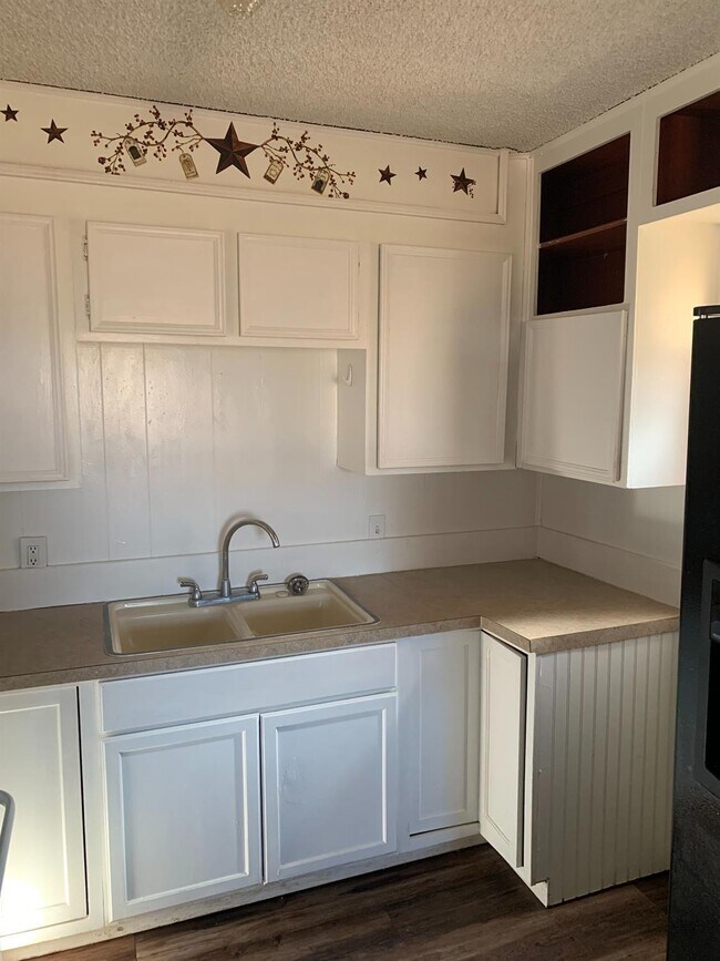 Foto del edificio - 2707 County Rd 7720