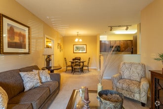 2BR,2BA_The Bienville - Village at Midtown