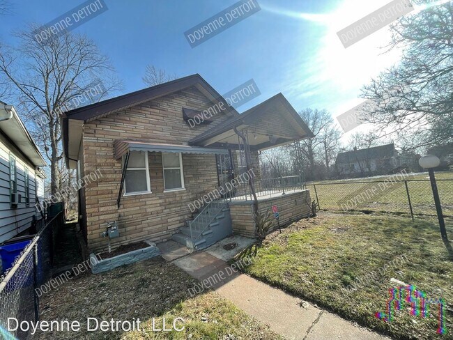 Foto del edificio - 3 br, 1 bath House - 15560 La Salle