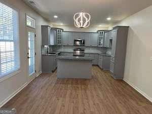 Foto del edificio - 180 Virginia Highlands