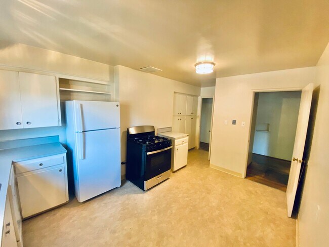 Foto del edificio - 502 W Sacramento Ave