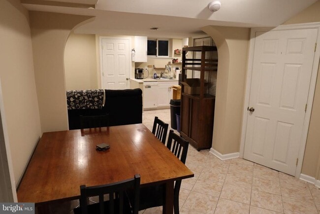 Foto del edificio - 11202 Troy Rd