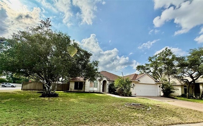 Building Photo - 6006 Barletta Rd