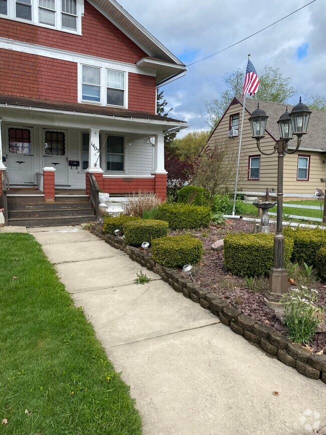 Apartments For Rent in Pennsdale PA with Garages 1 Rentals