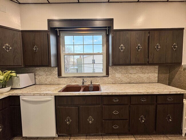 Foto del edificio - 48 Jefferson Ave