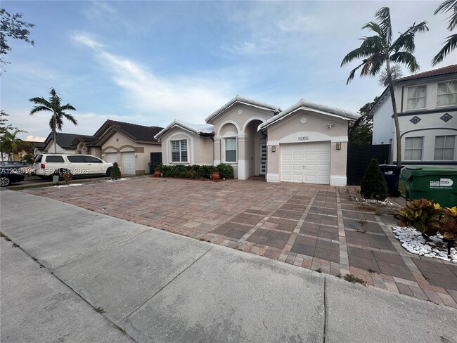 Foto del edificio - 15478 SW 23rd Ln