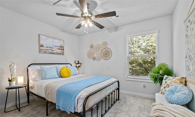 Foto del edificio - 43 St Austell Dr