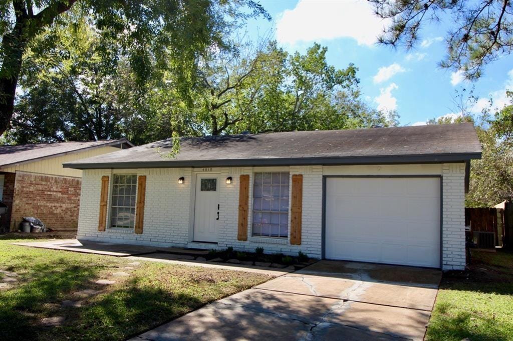 4818 Dollar Reef Dr, Bacliff, TX 77518 House Rental in Bacliff, TX