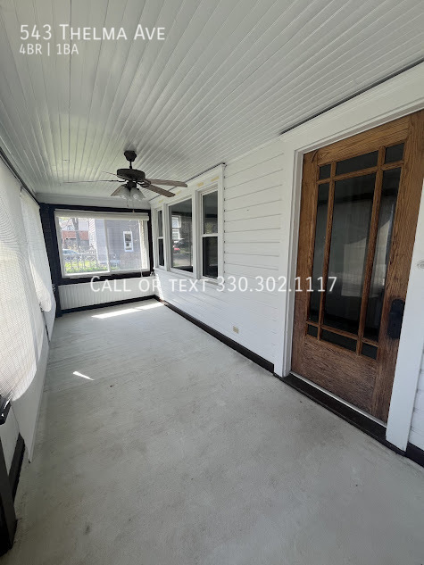 Foto del edificio - 543 Thelma Ave