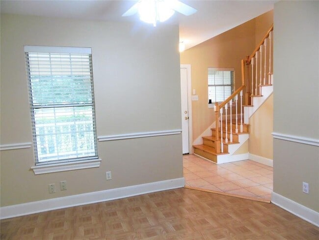 Building Photo - 1419 Joseph Ct