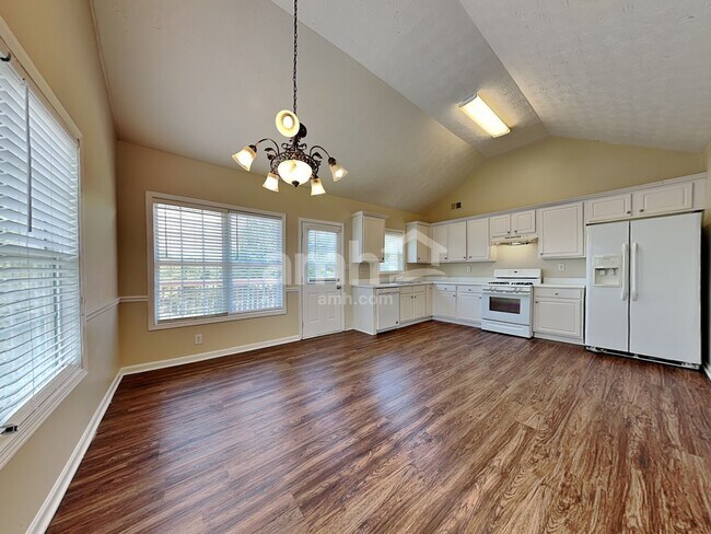 Foto del edificio - 1643 Cagle Ct