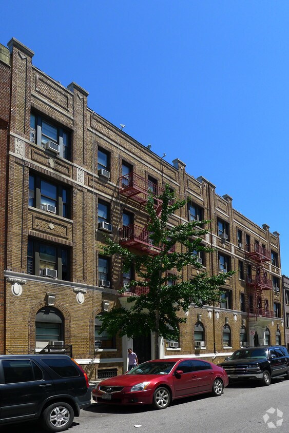 Primary Photo - 365 87th St
