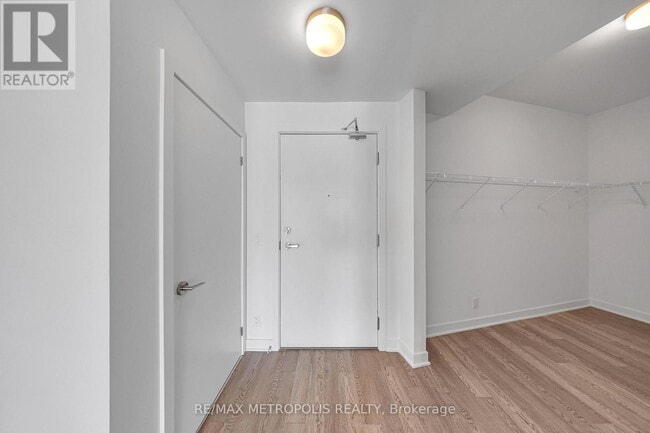 Building Photo - 51 Clarington Blvd