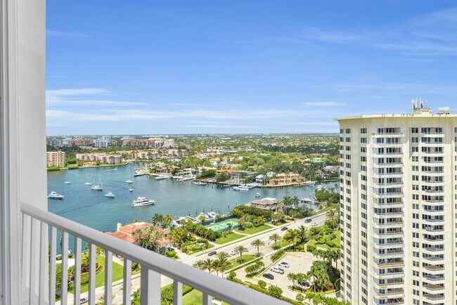 Foto del edificio - 550 S Ocean Blvd