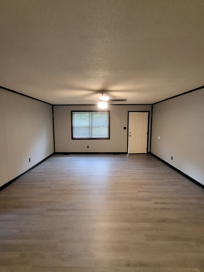 Living room - 3373 Loop Rd