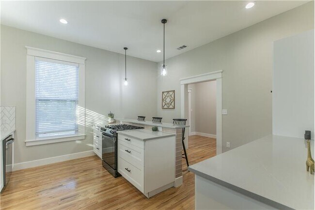 Foto del edificio - 1105 N 5th St