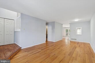 Building Photo - 3105 Trinity Ct