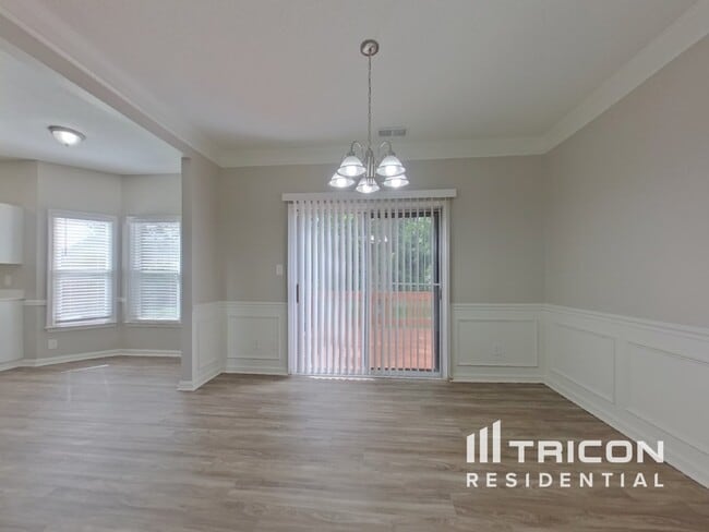 Foto del edificio - 9020 Country Barn Ct