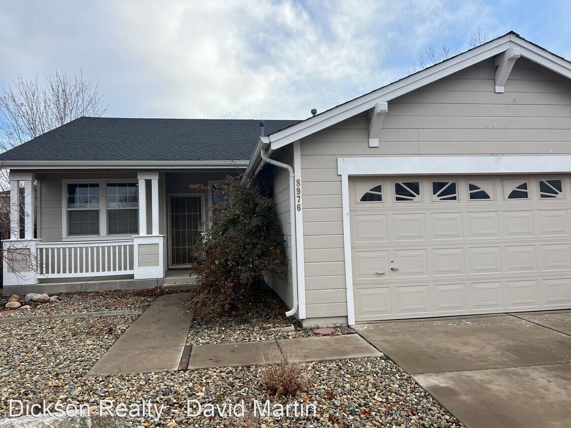 4 br, 2 bath House 8976 Sorcha St House Rental in Reno, NV