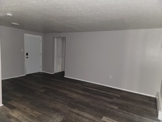 Photo - 13540 Superior Rd Apartment