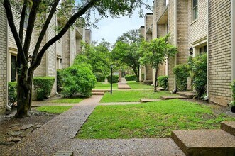 Building Photo - 8400 Jamestown Dr