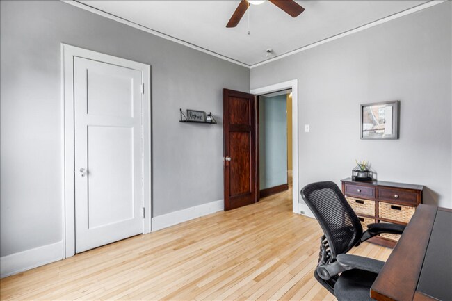 Foto del edificio - 2654 N Palmer St